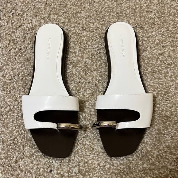 Tory Burch Pierced Slide in White Architectural Women’s 6.5 - Picture 2 of 9